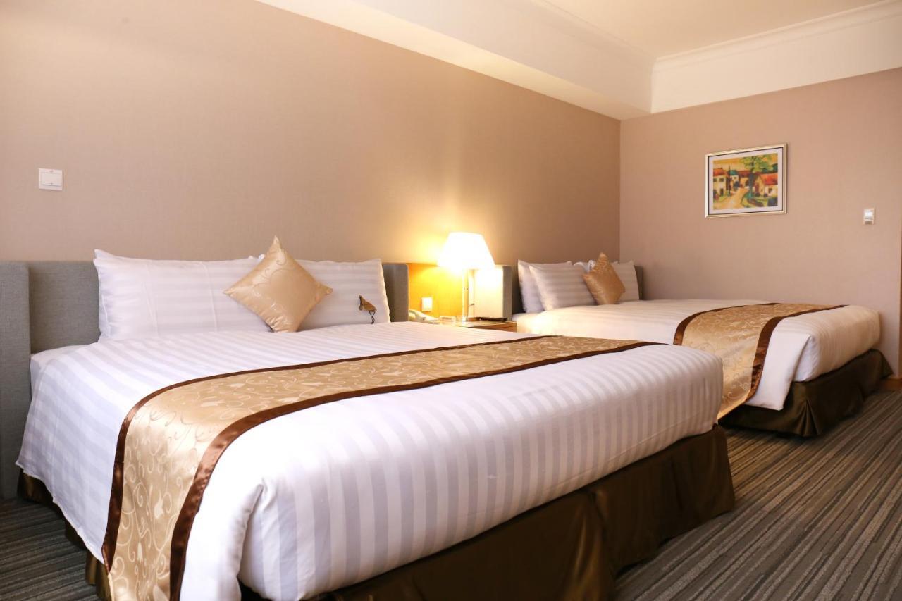 ฟู่ฉิน โฮเต็ล ไท่หนาน Hotel ไถหนาน ภายนอก รูปภาพ