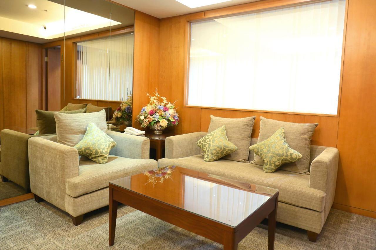ฟู่ฉิน โฮเต็ล ไท่หนาน Hotel ไถหนาน ภายนอก รูปภาพ